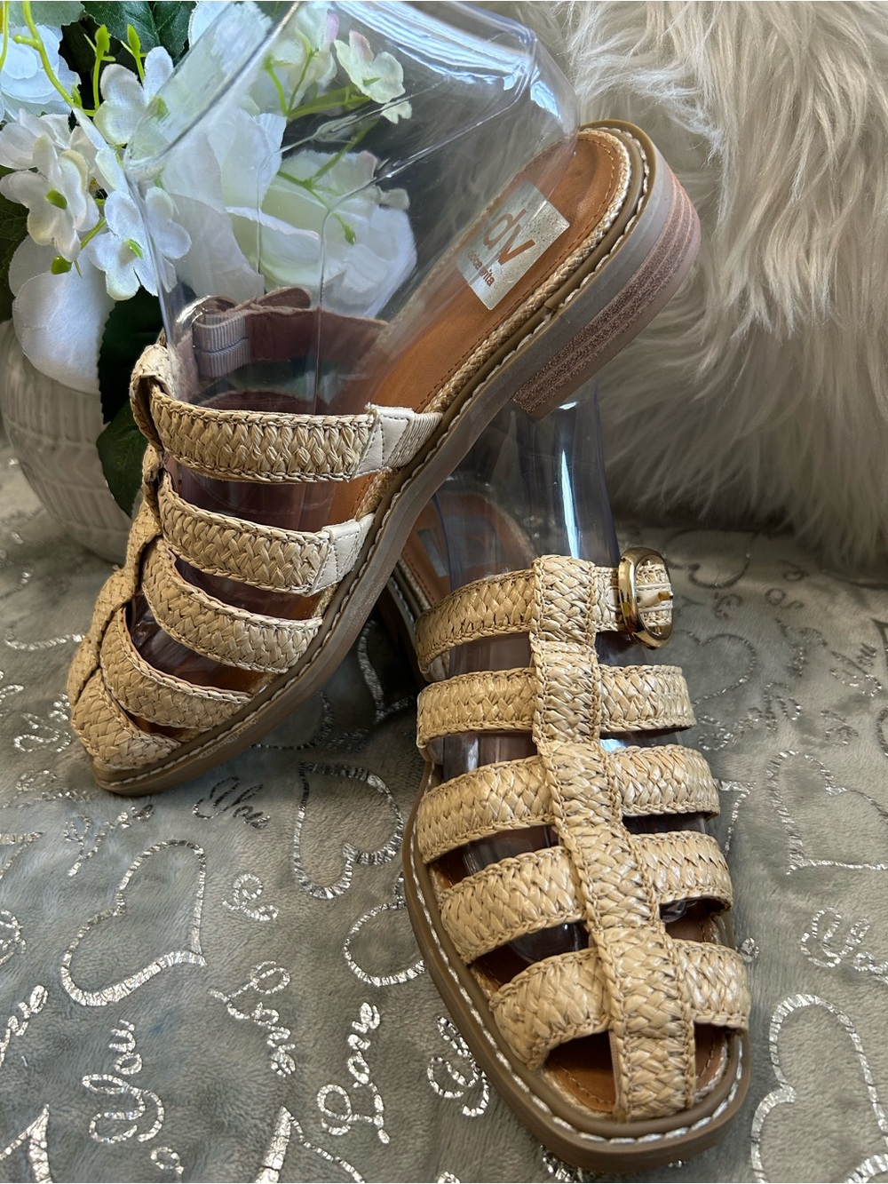 NWOT Dolce Vita, Size 10, Natral Straw,  Fyona Raffia Buckle Fisherman Mules